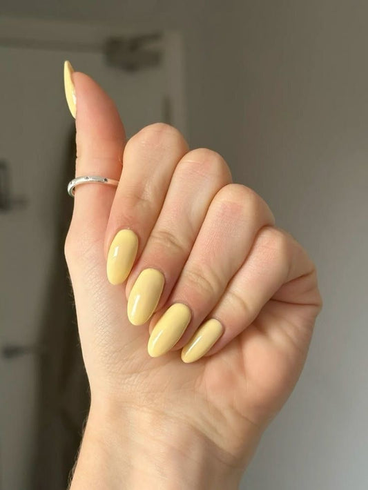 99 GLORIA BEAUTY BUTTER YELLOW NAIL COLOR