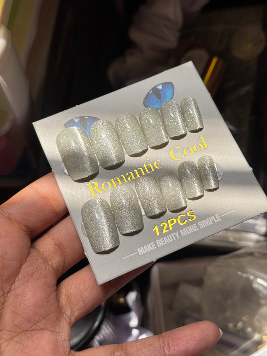 SILVER GREY GLITTER SQUARE NAIL SET