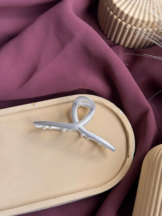 A32 METAL HAIR CLAW