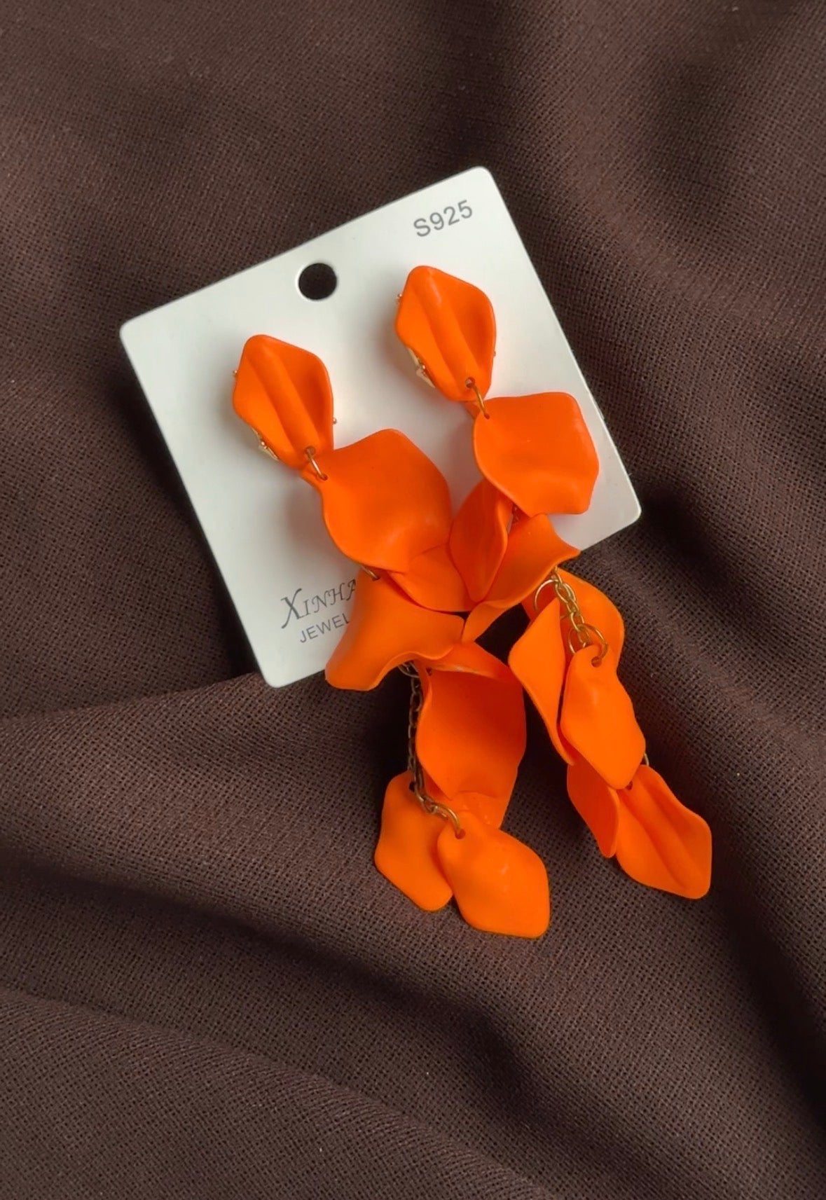 E148 EARRINGS