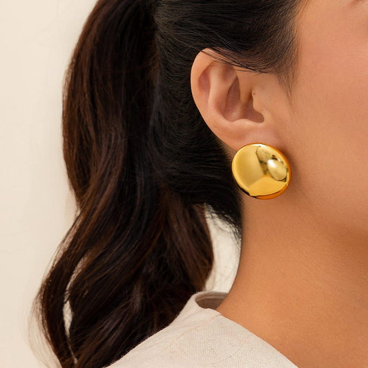 TRENDY CIRCLE EARRINGS / EAR STUDS