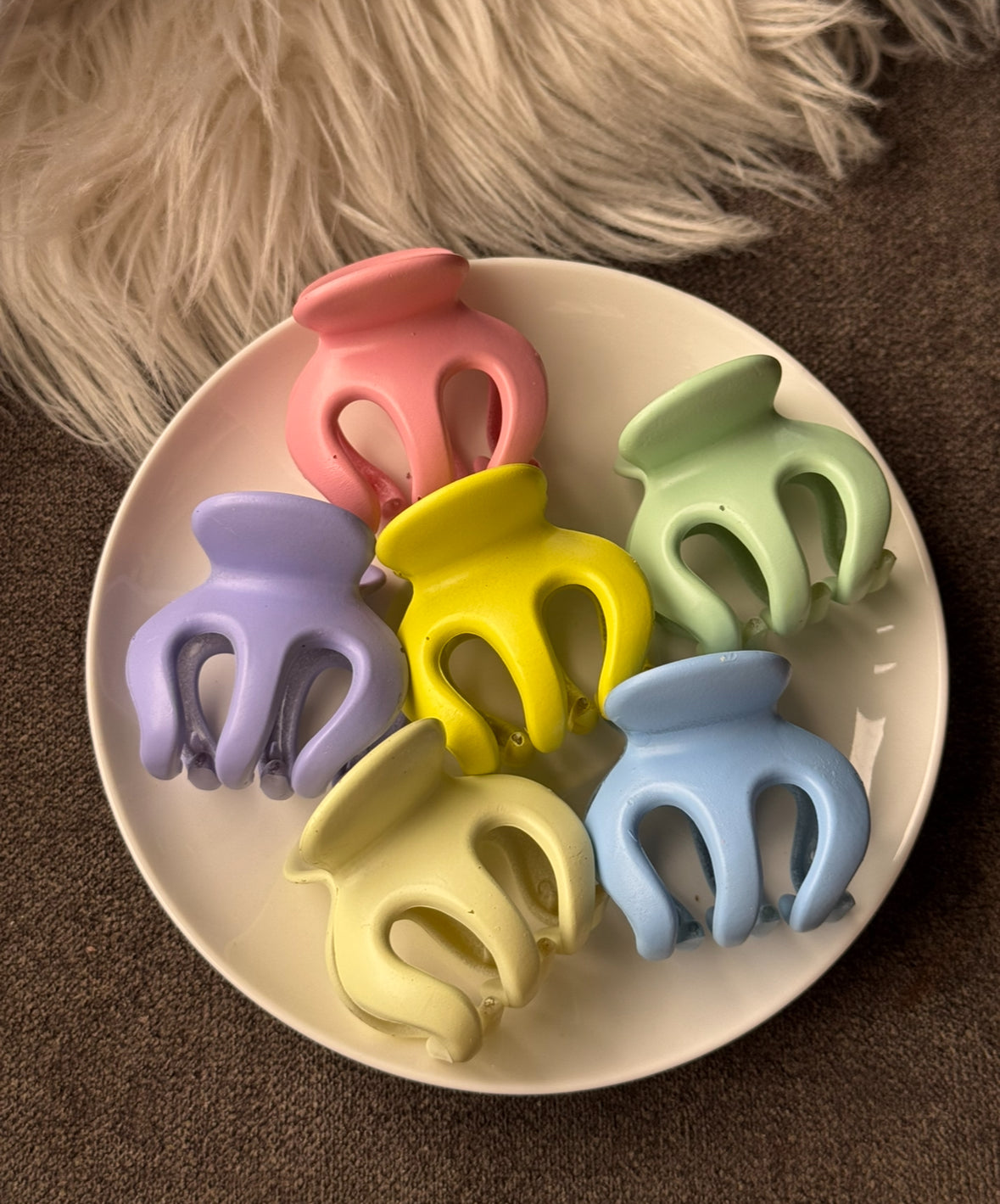 C211 LARGE HAIR CLAW