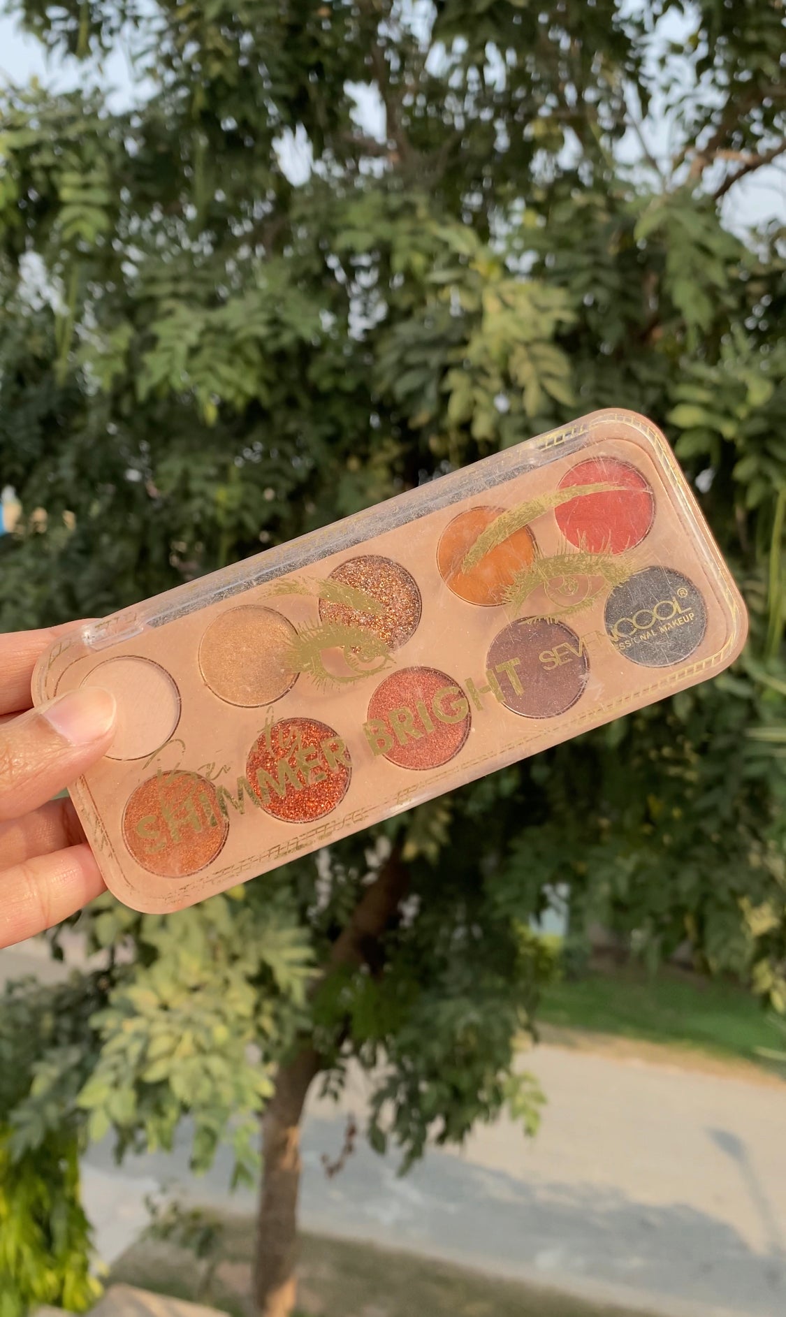 C4 SEVENCOOL EYESHADOW PALETTE