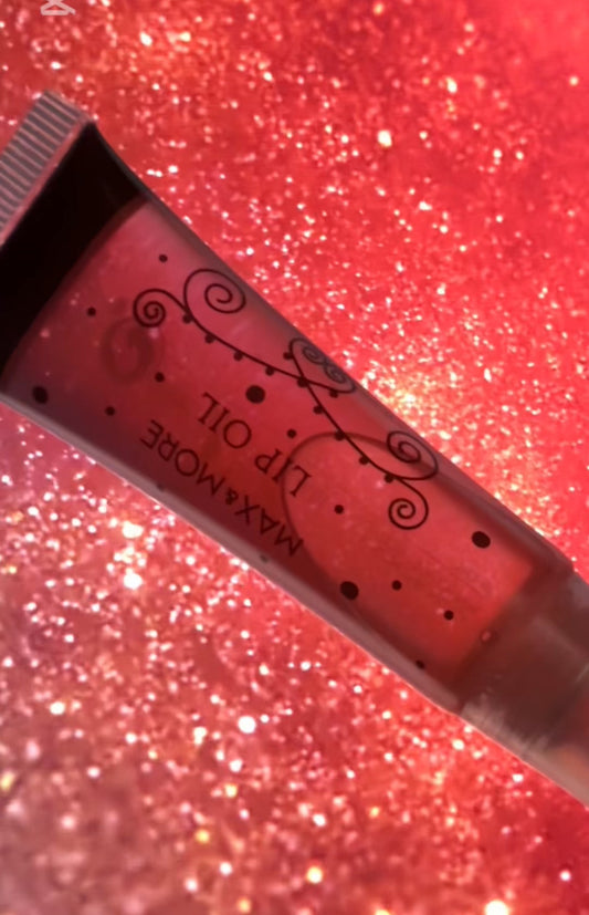 MAX AND MORE LIP OIL