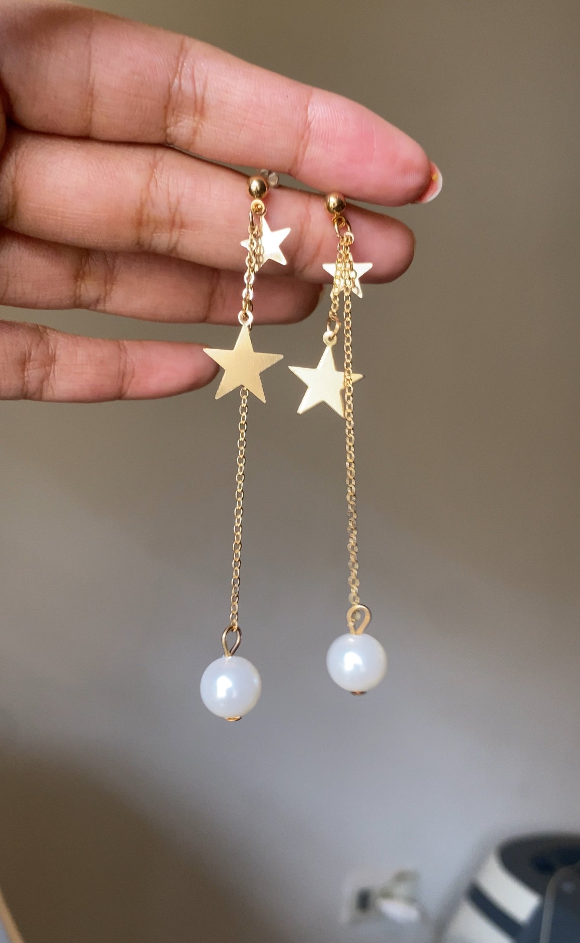 F103 PEARLS AND STAR EARRINGS