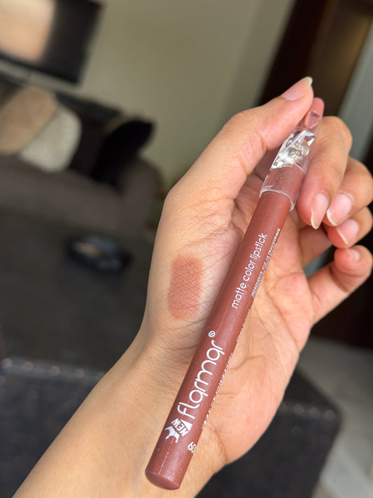 NO 9 FLORMAR LIP LINER