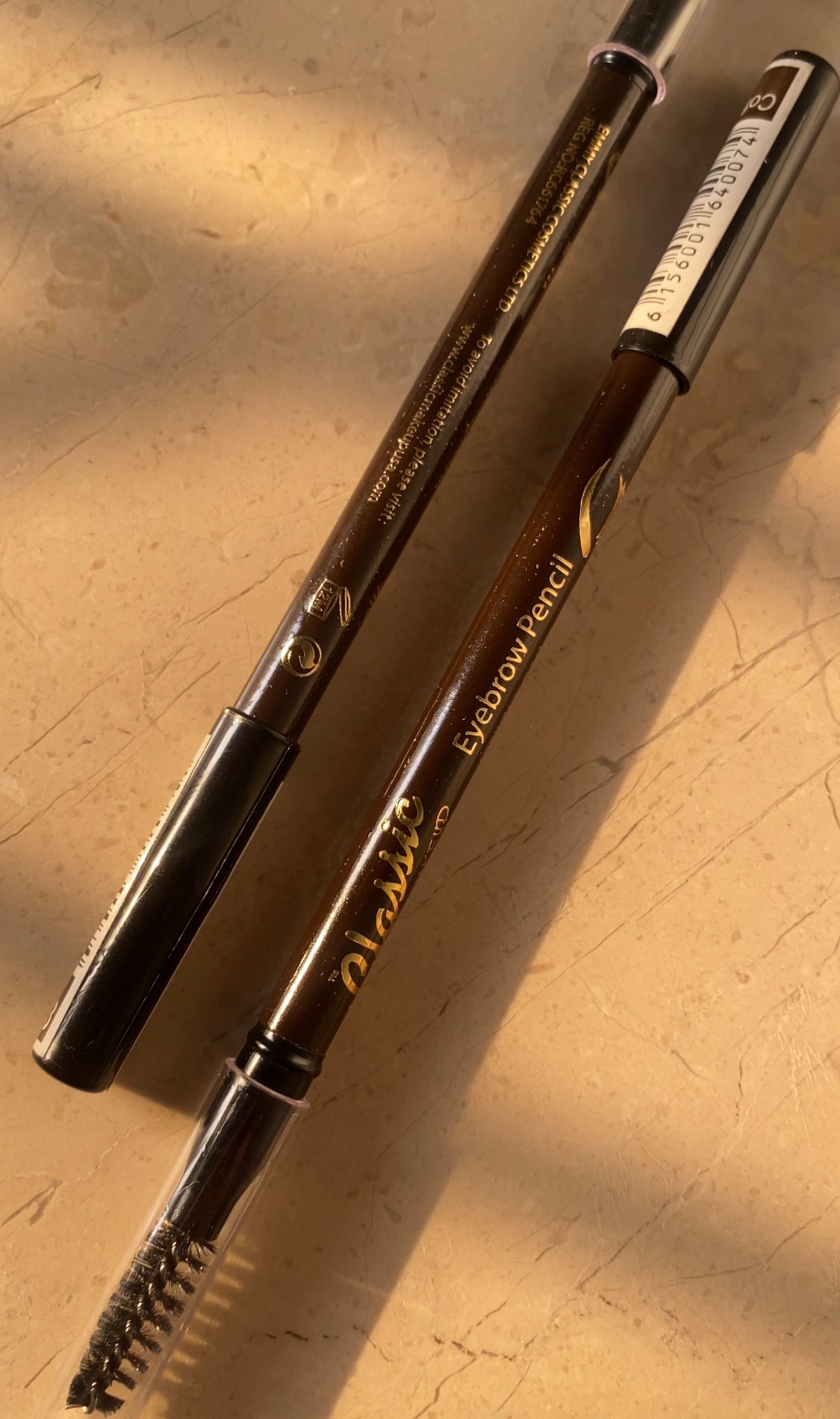 CLASSIC COFFEE EYEBROW PENCIL