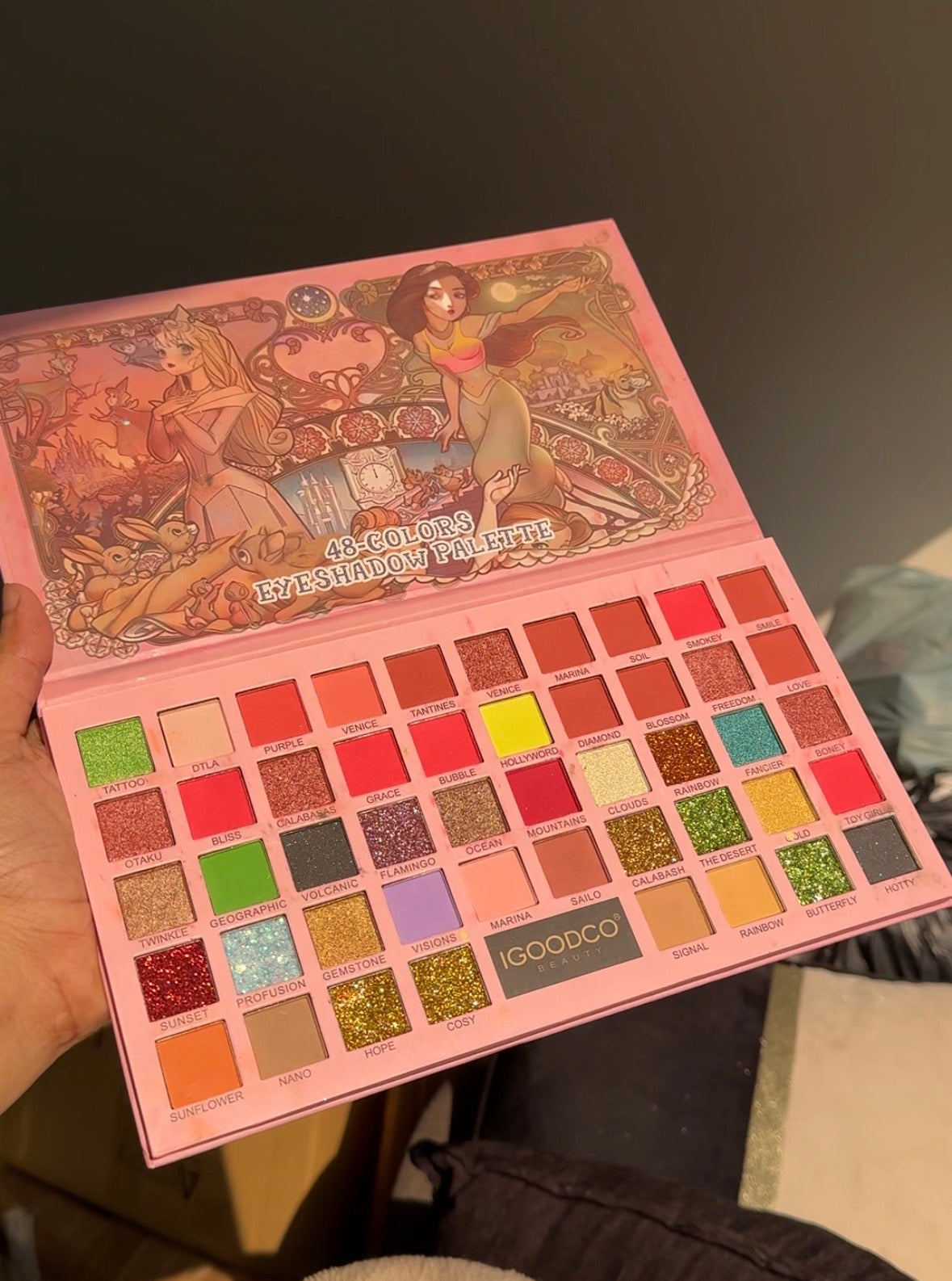 76 MERMAID PALETTE
