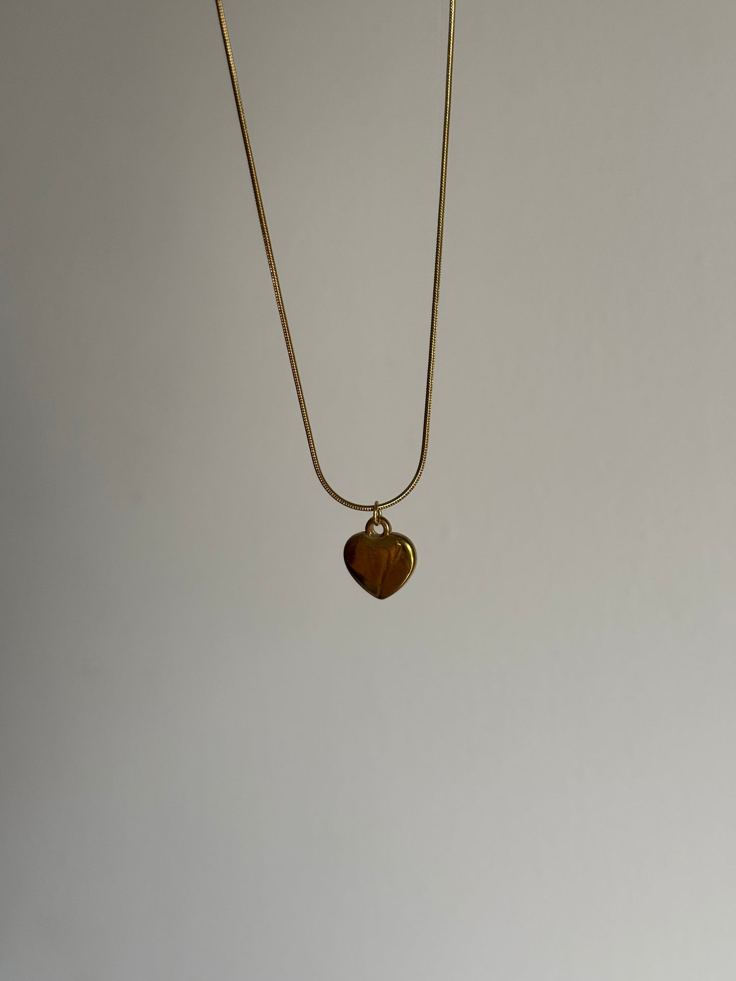 C123 HEART NECKLACE