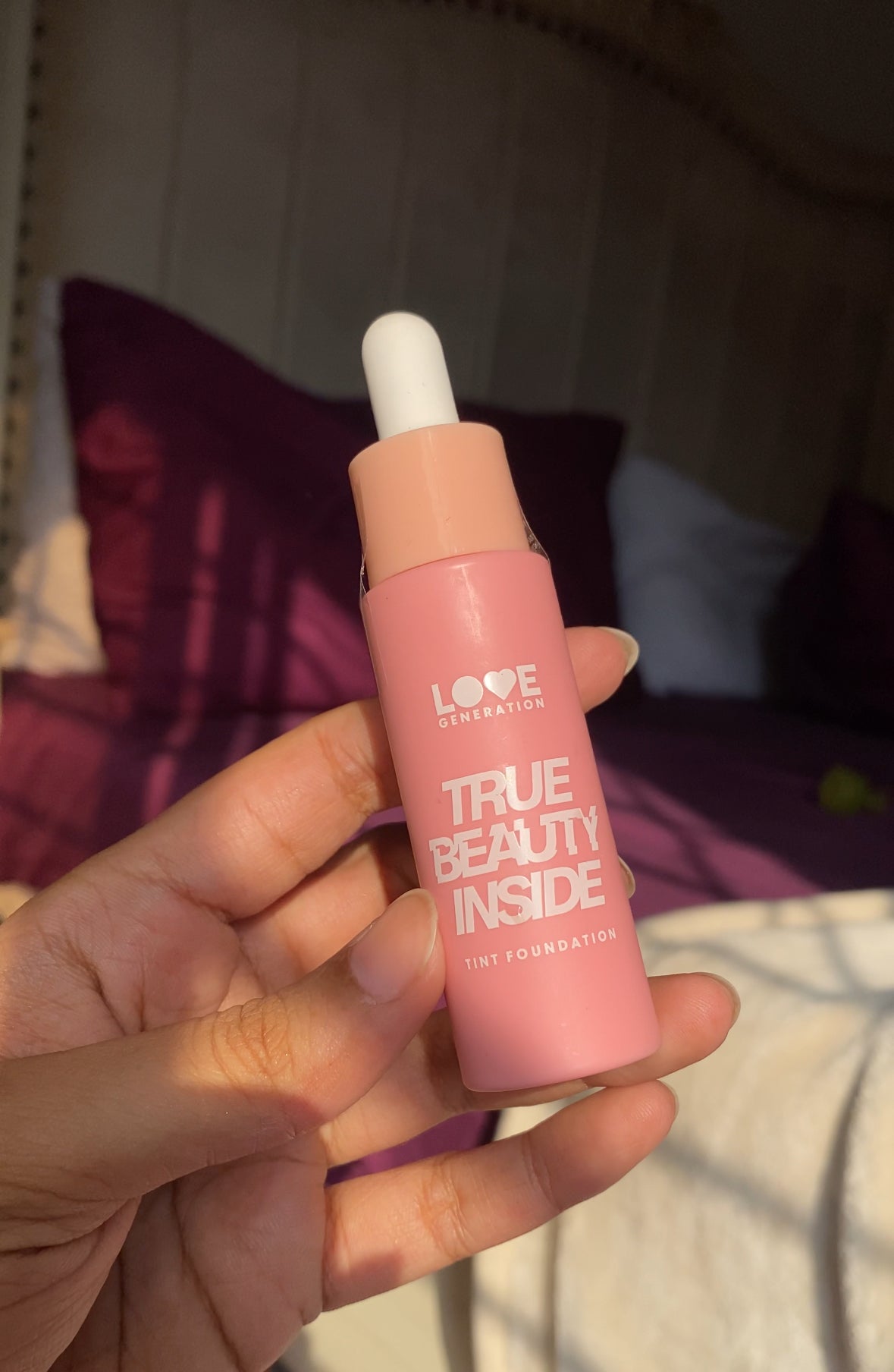 F144 TRUE BEAUTY INSIDE MINI FOUNDATION