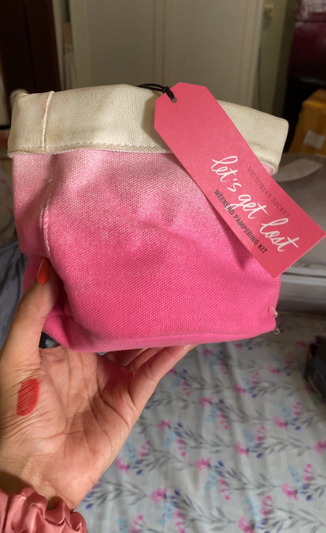 VS BUCKET cherrypakistan