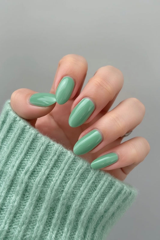 GREEN BLUE NAIL COLOR