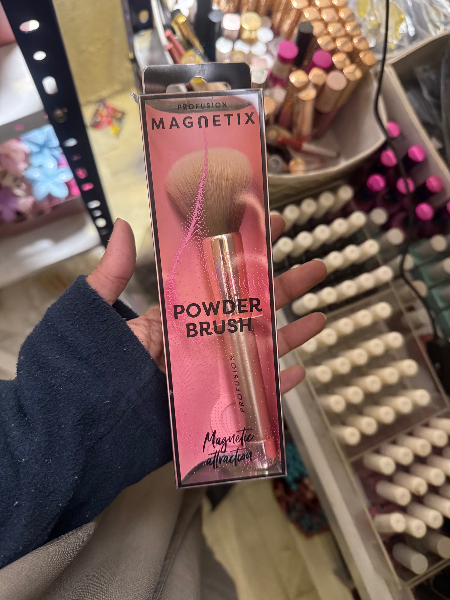 PROFUSION MAGNETIC LUXURY POWDER BRUSH