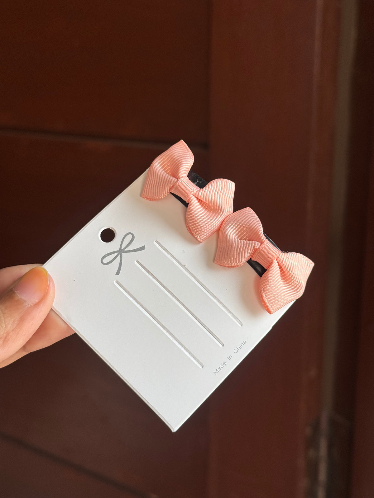 B216 BABY WISP CLIP PAIR