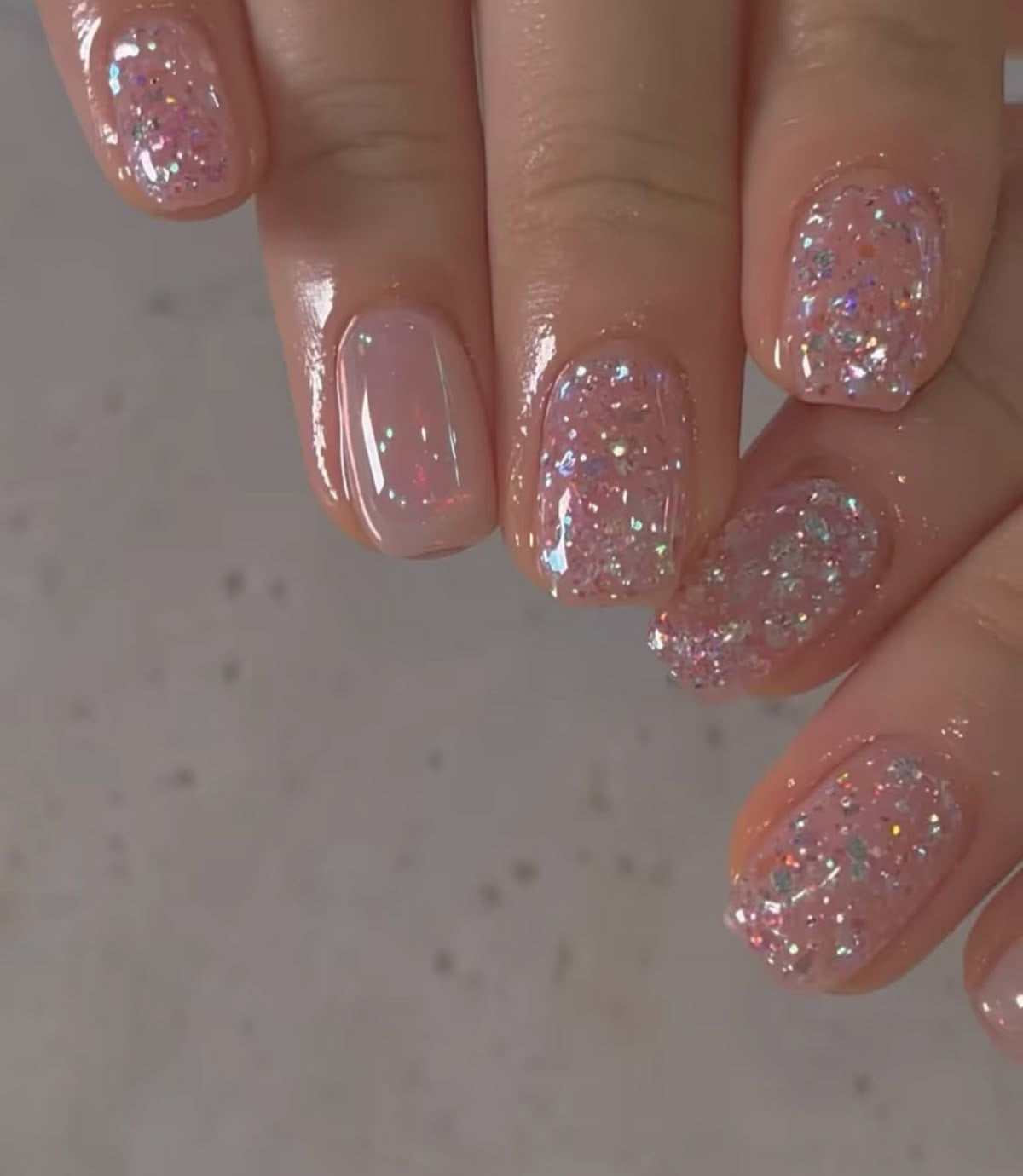 PINK GLITTER NAIL COLOR