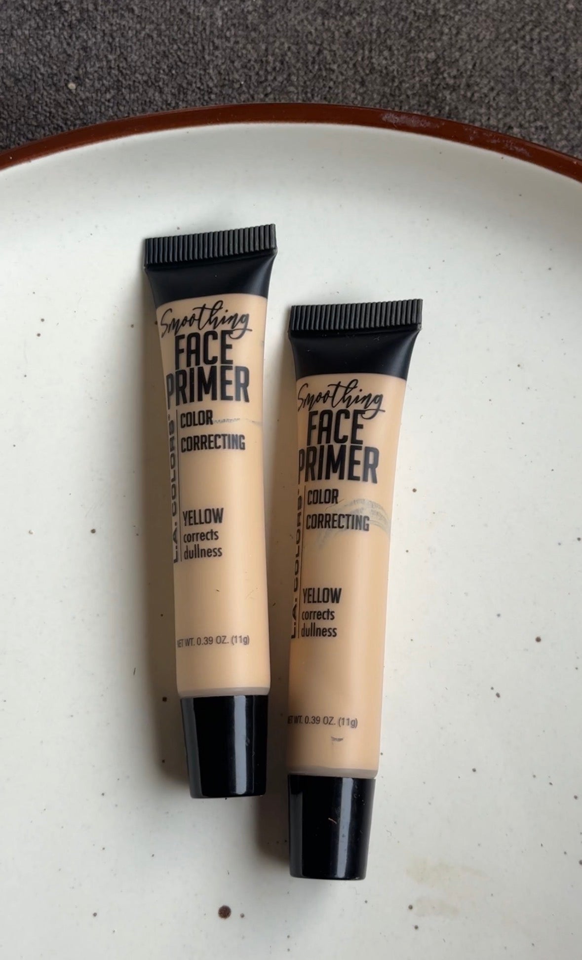 LA COLORS YELLOW PRIMER / CONCEALER
