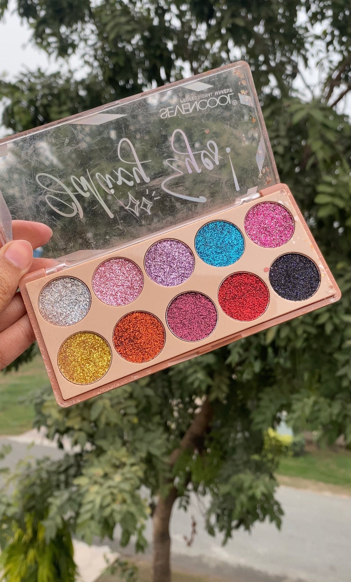 C10 SEVENCOOL SHIMMER EYESHADOW PALETTE