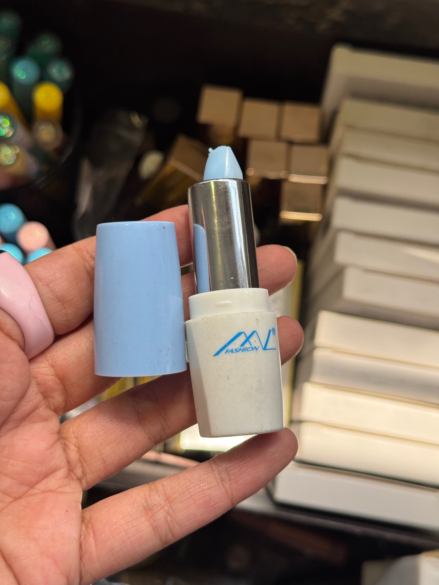 D88 HYALURONIC ACID LIP BALM