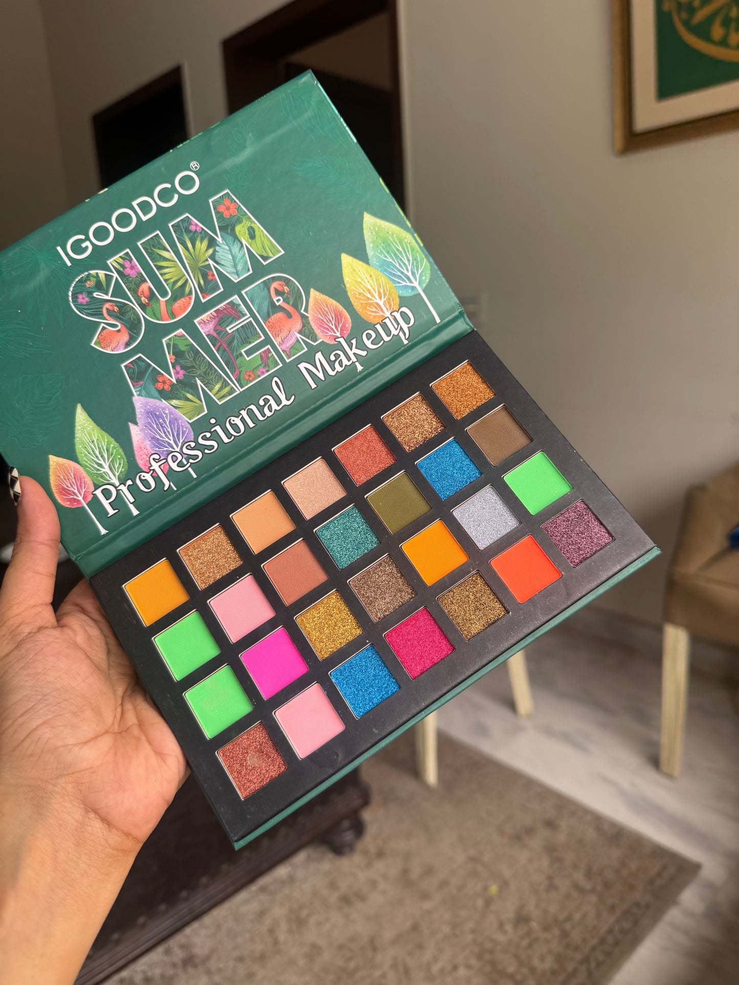 6 SUMMER EYESHADOW PALETTE