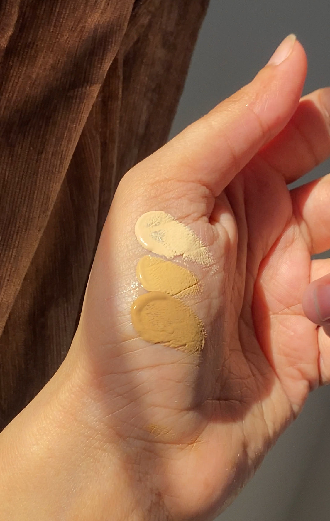 (D) REAL LOVE LIQUID FOUNDATION