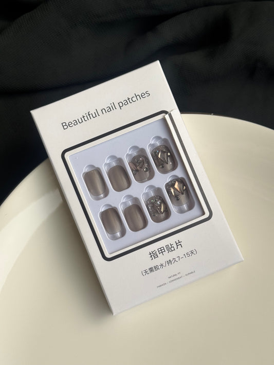 N2 GREY FANCY NAIL SET