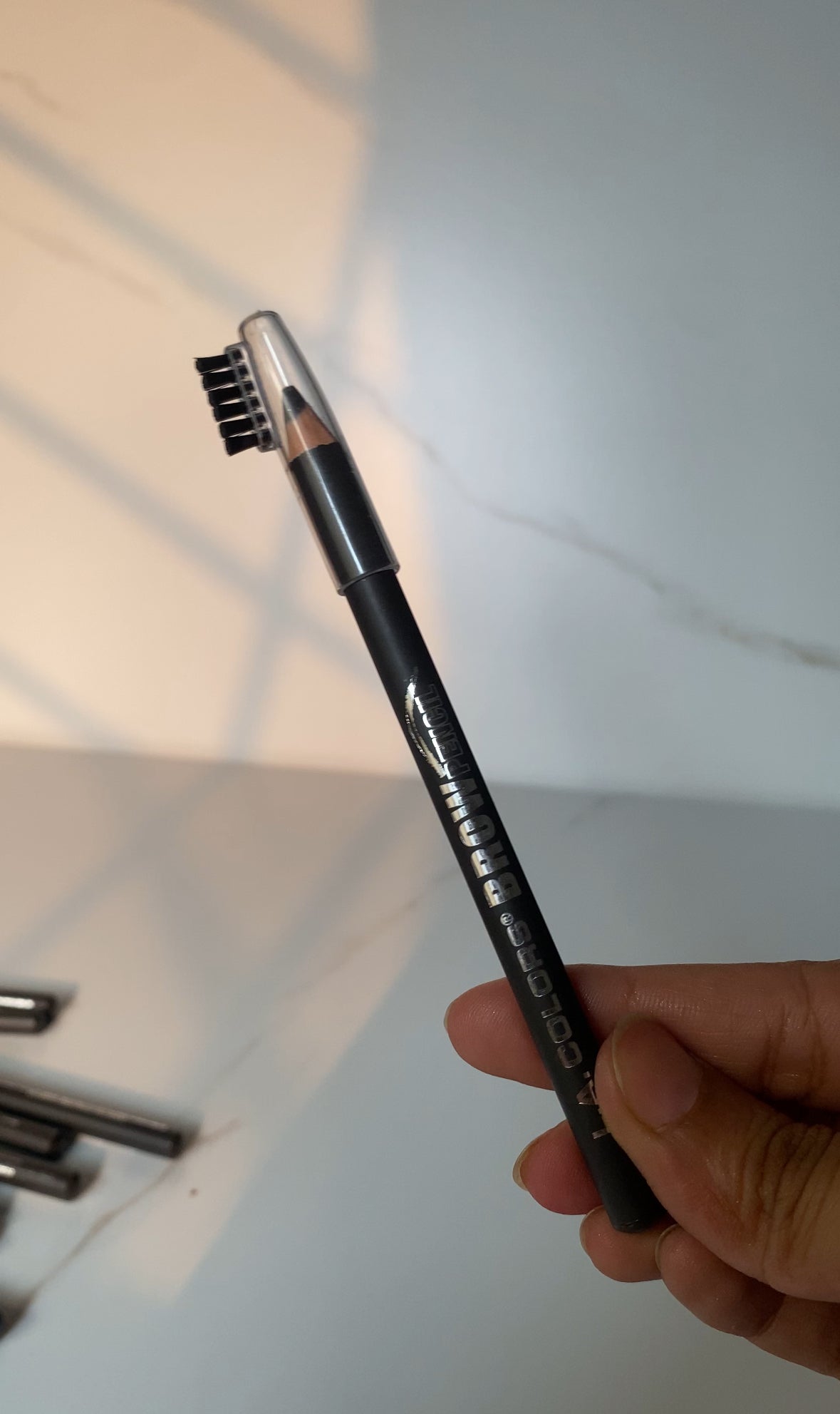 LA COLORS GREY BLACK BROW PENCIL