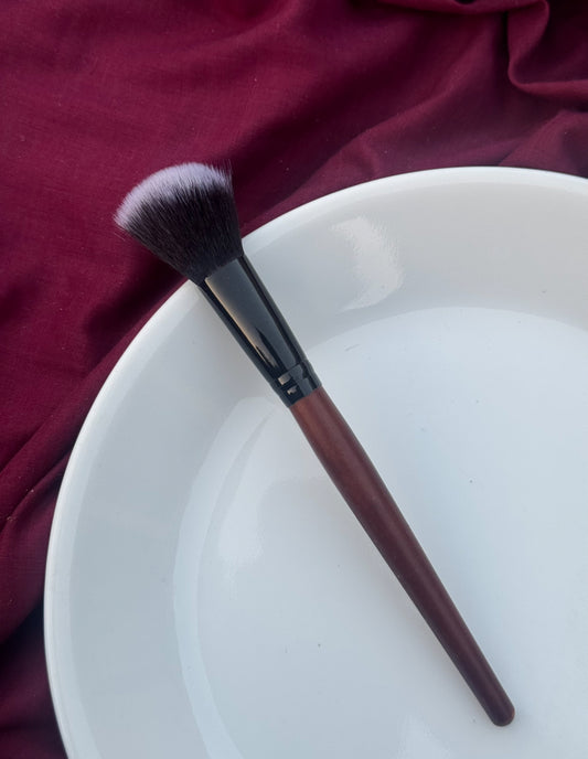 C222 BRUSH