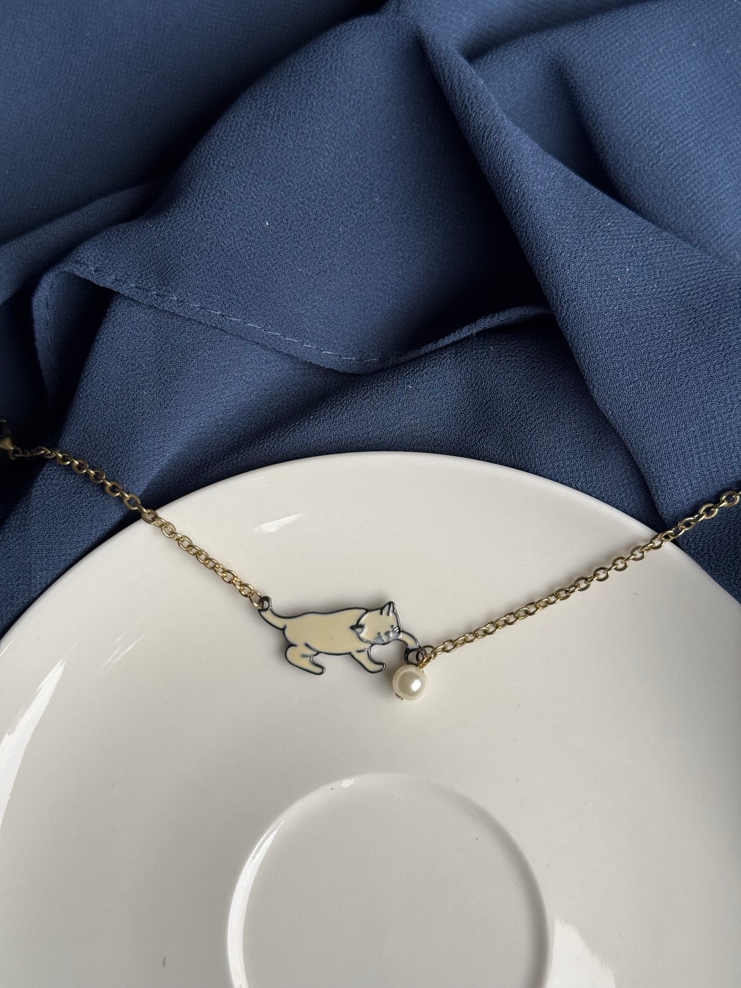 A157 CAT BRACELET