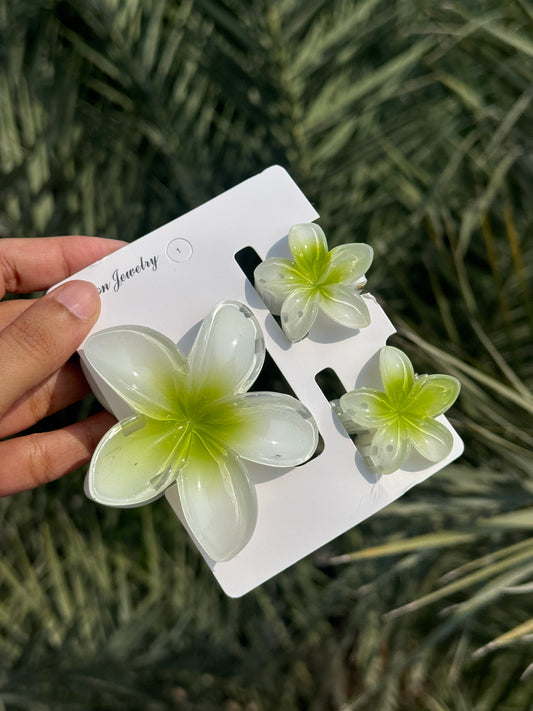 GREEN AND WHITE FLORAL SET