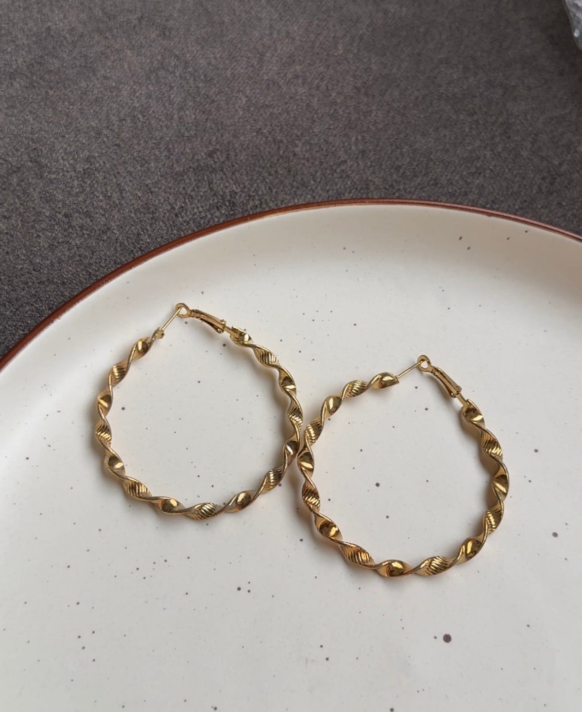 E263 HOOPS