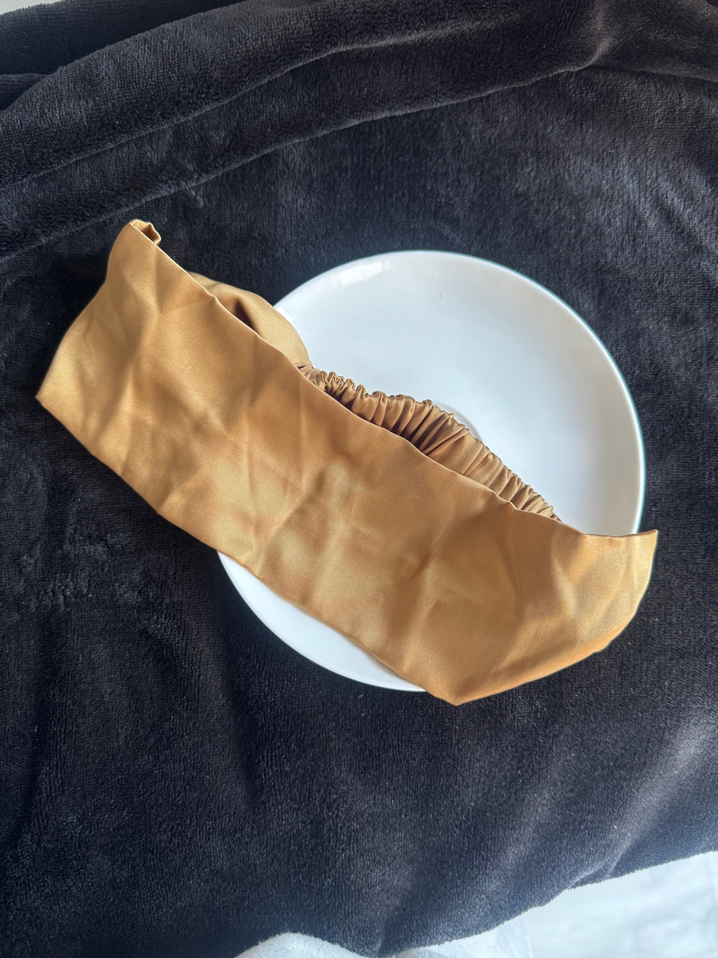 DULL GOLD SILK HEADBAND