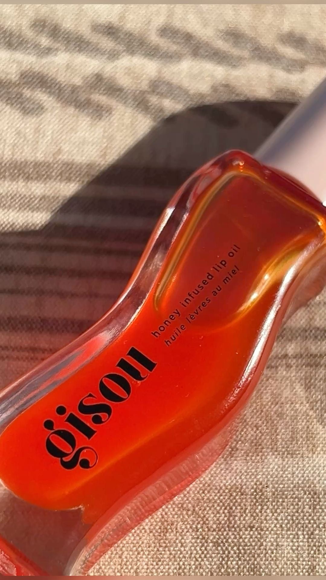 GISOU MANGO PASSIONATE PUNCH LIP OIL