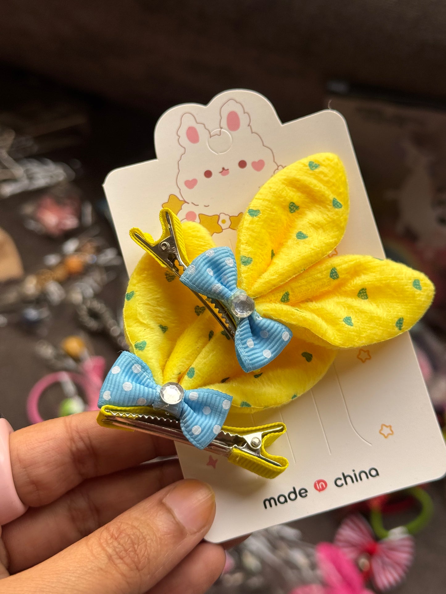 B194 BUNNY HAIR PINS PAIR
