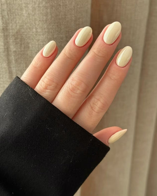 PRIMARK OXX CREME COLORED NAIL COLOR