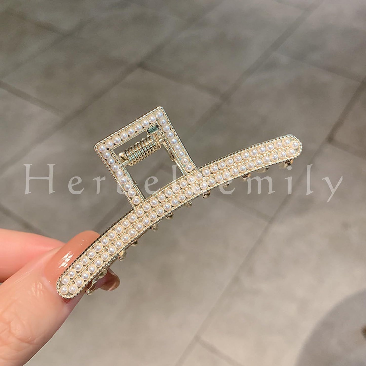 B88 SMALL METAL HAIR CLAW