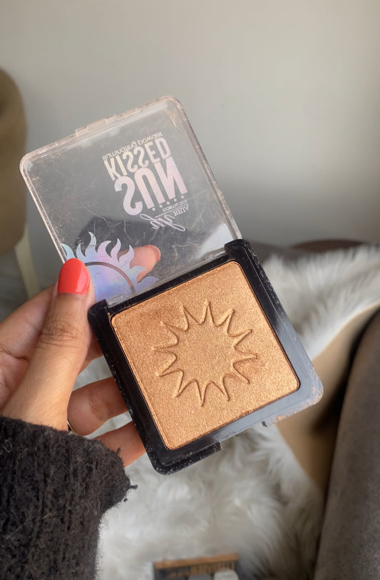 C11 SUN KISSED HIGHLIGHTER