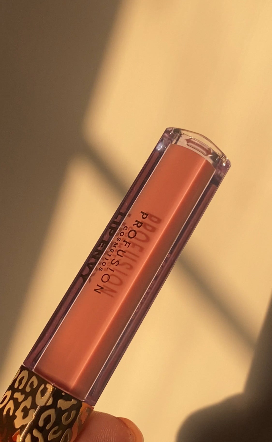 D PINK AURA SHINY LIPGLOSS BY PROFUSION