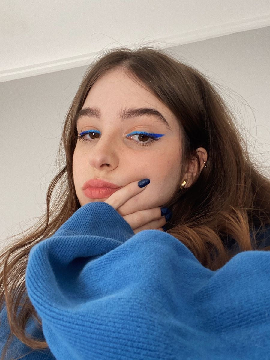 D BLUE MISS SEVEN EYELINER PENCIL