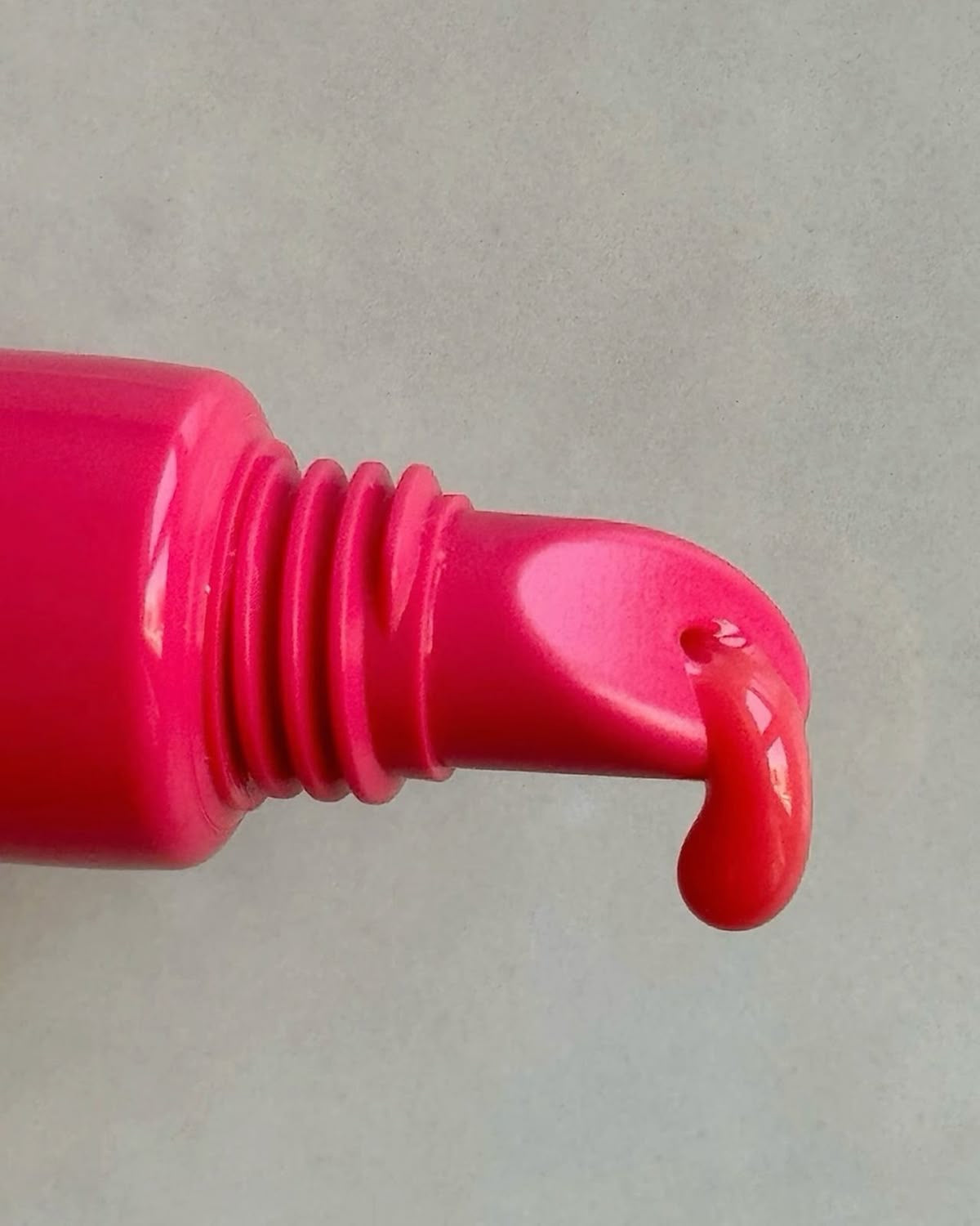 07 GUAVA SPRITZ RHODE PEPTIDE LIP TINT