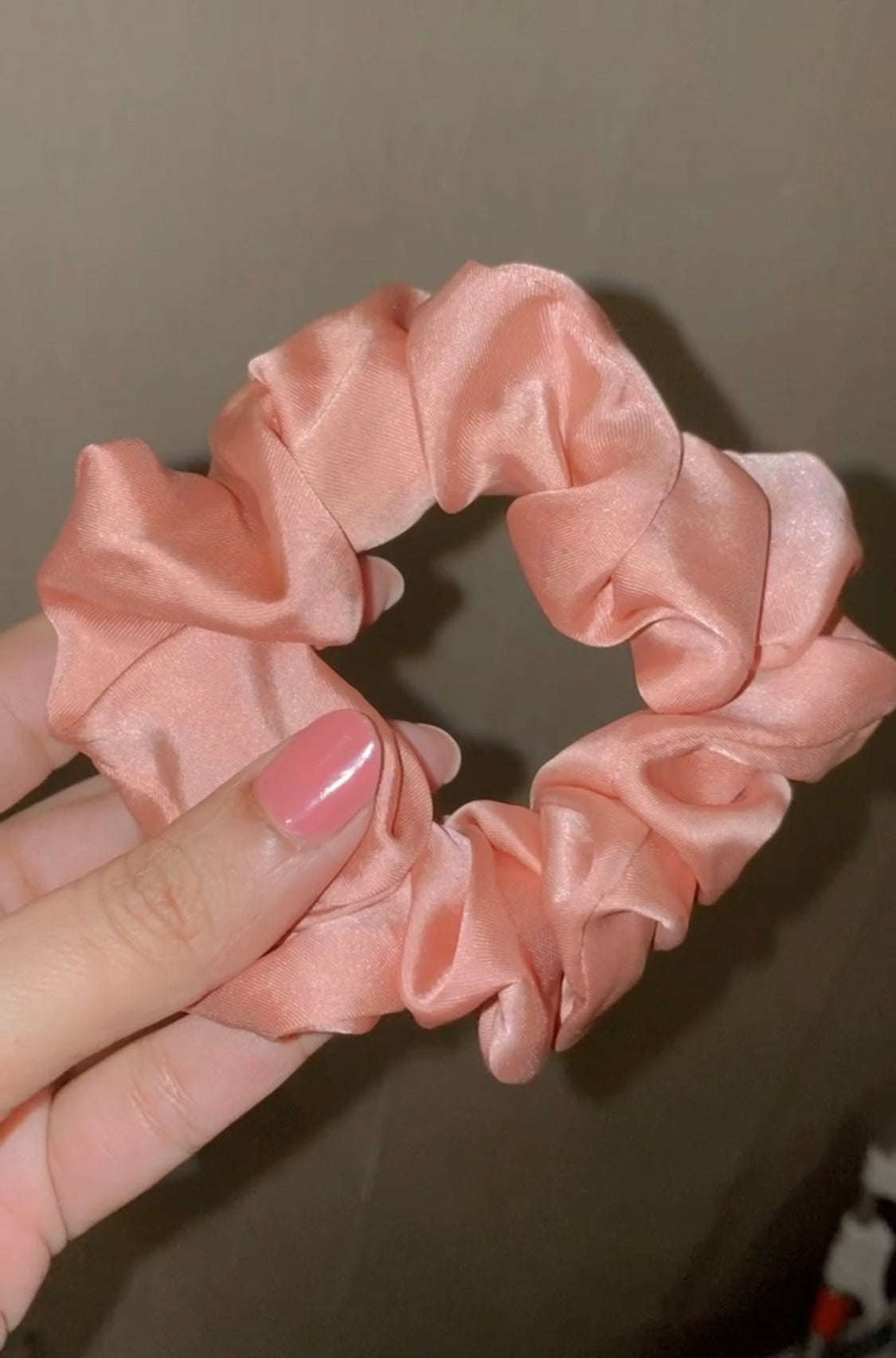 BB SALMON SILK SCRUNCHIE