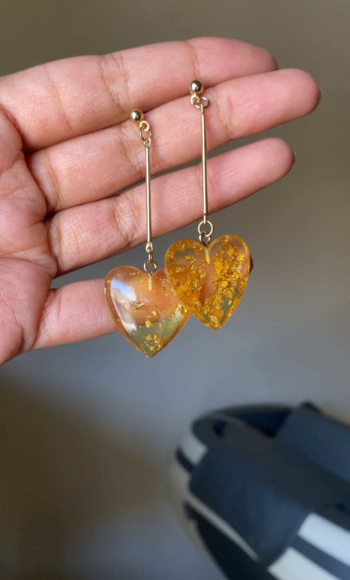 RESIN HEART EARRINGS