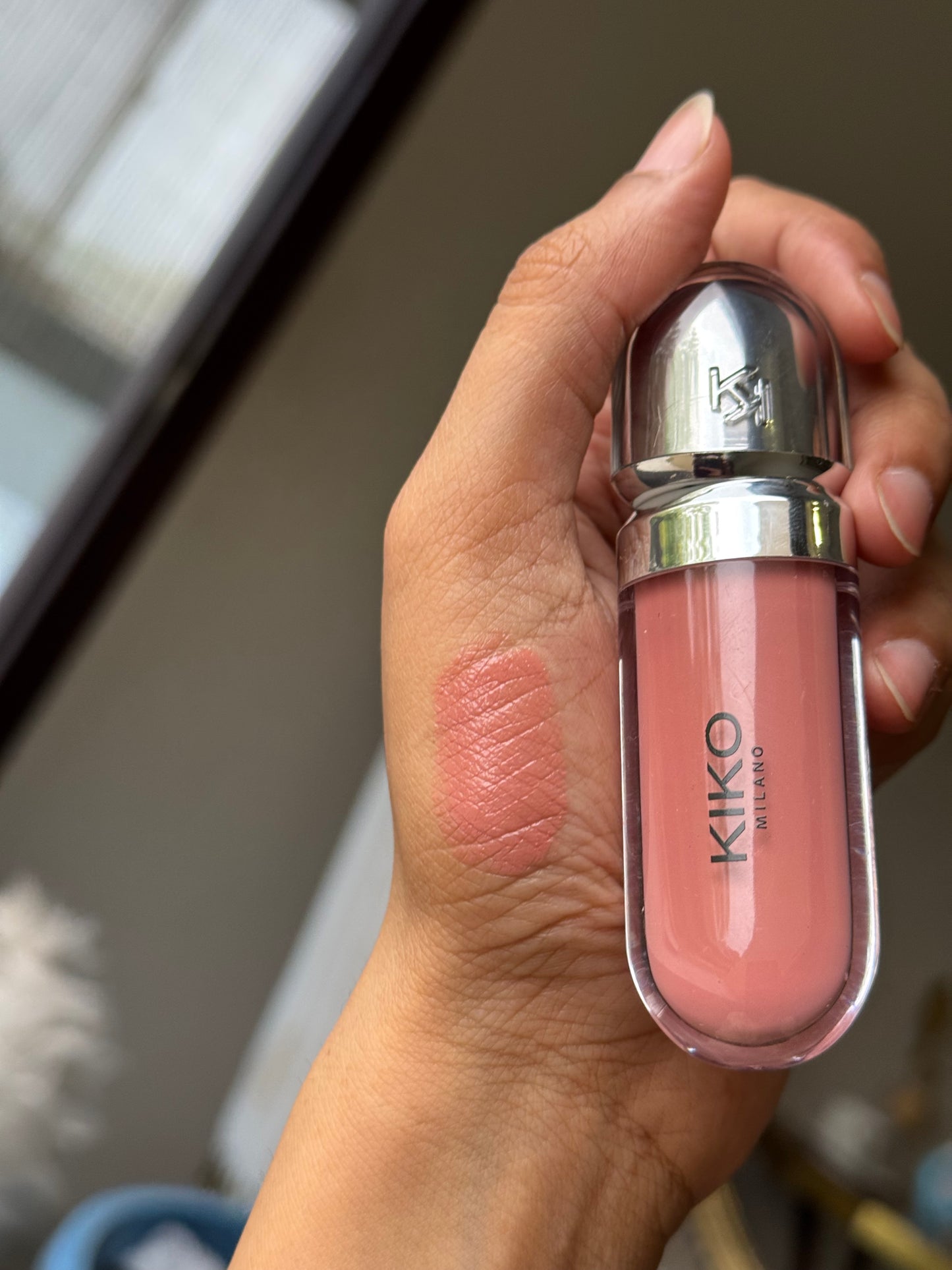 19 KIKO MILANO LIPGLOSS