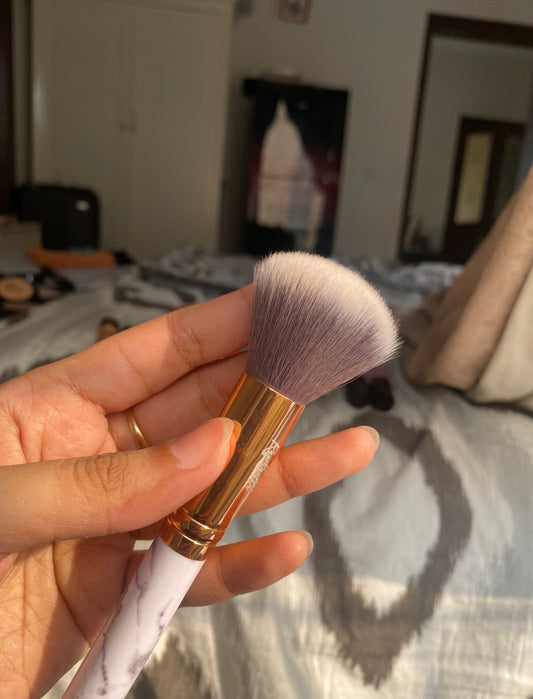089 POWDER BRUSH