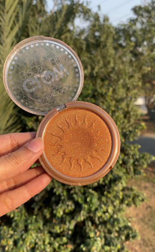 C143 GLOW BRONZER HIGHLIGHTER