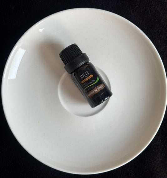 FRANKINCENSE ESSENTIAL OIL