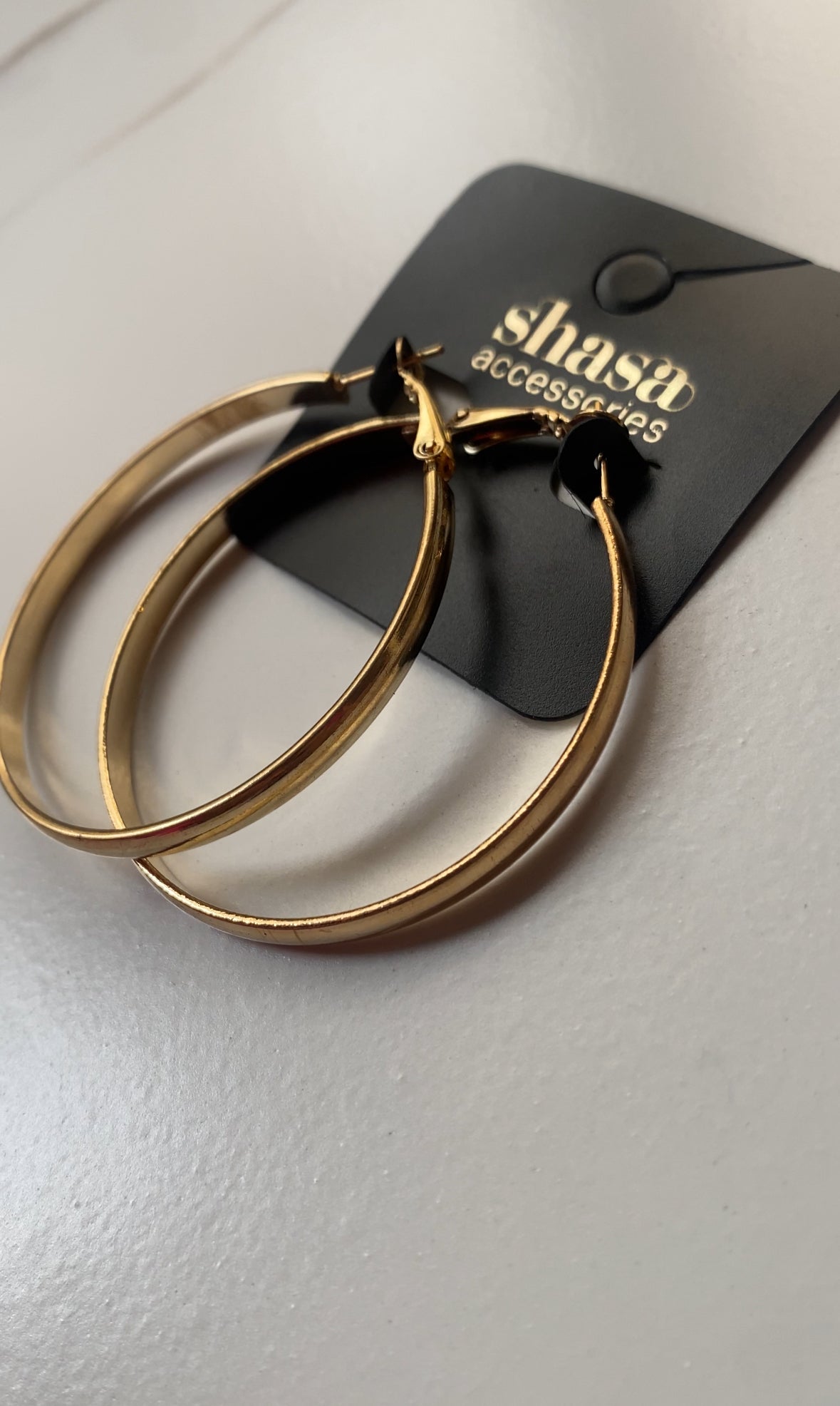 F1 SHASA GOLDEN HOOPS