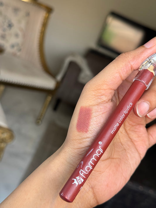 NO 4 FLORMAR LIP LINER