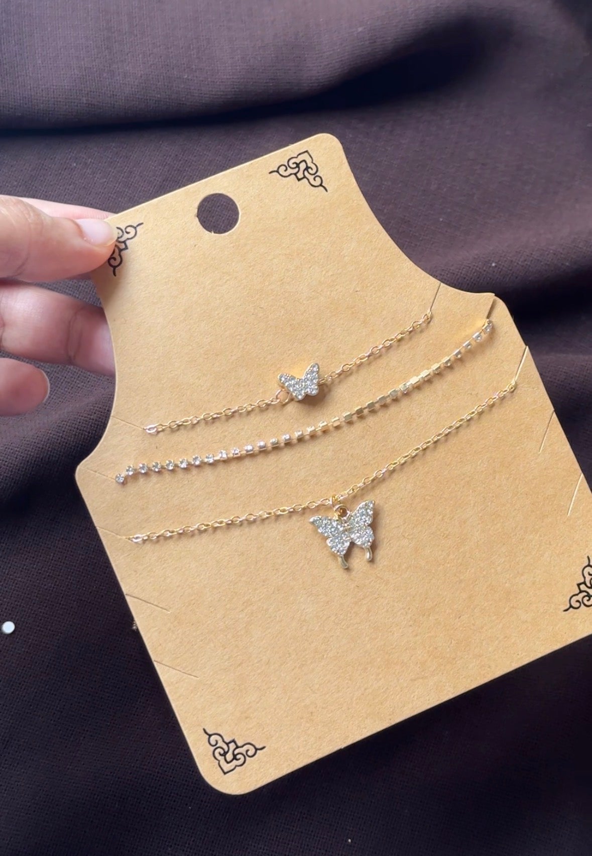 E138 NECKLACE SET