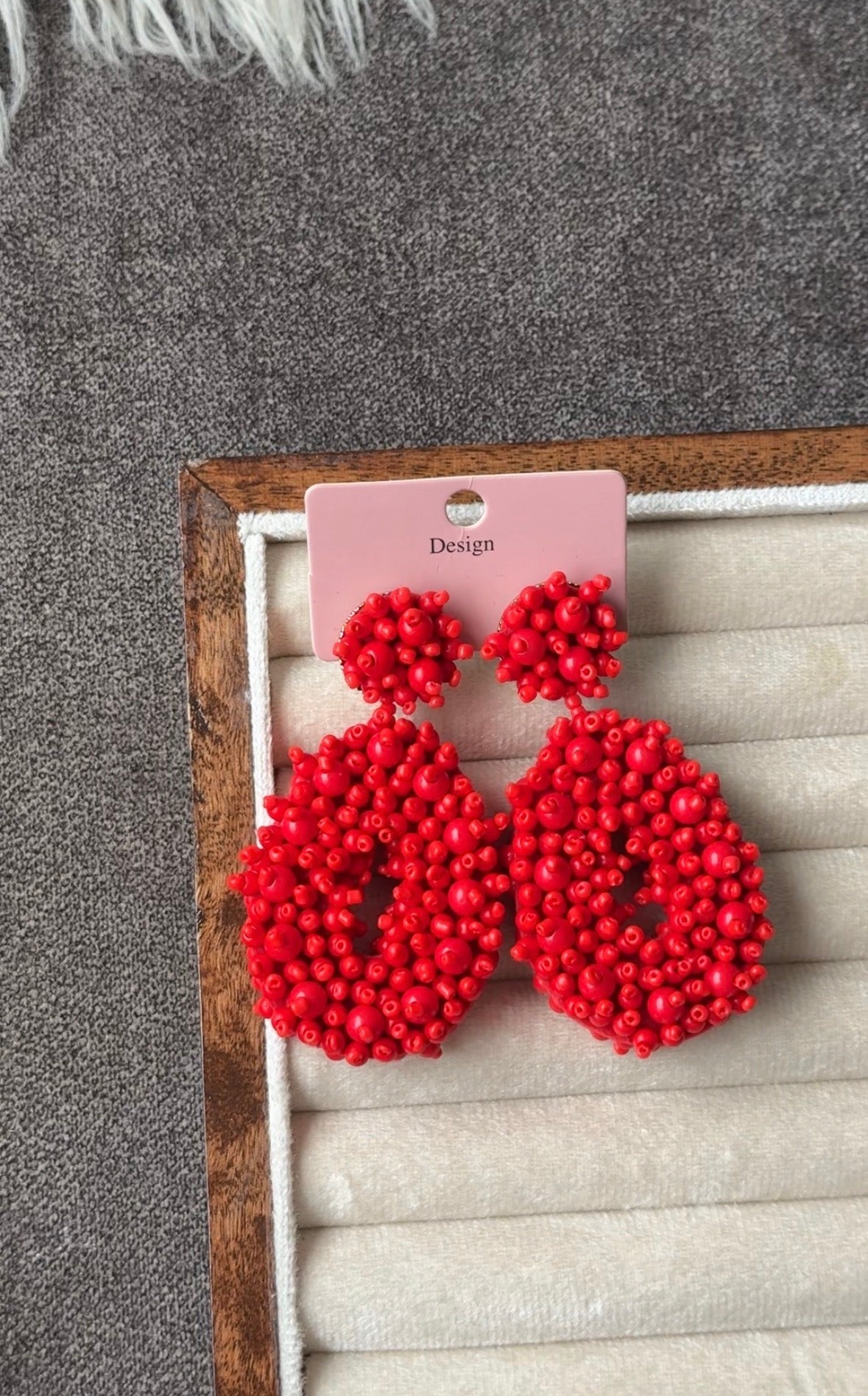 E44 BEADED EARRINGS