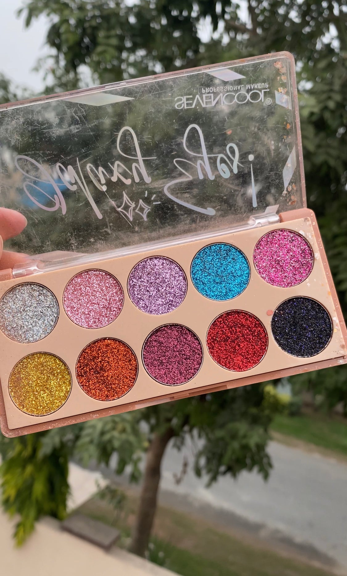 C10 SEVENCOOL SHIMMER EYESHADOW PALETTE